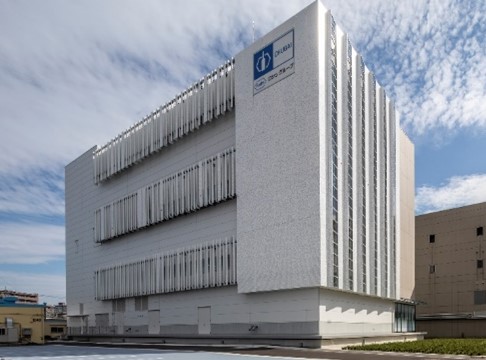 写真１：UK4建物外観